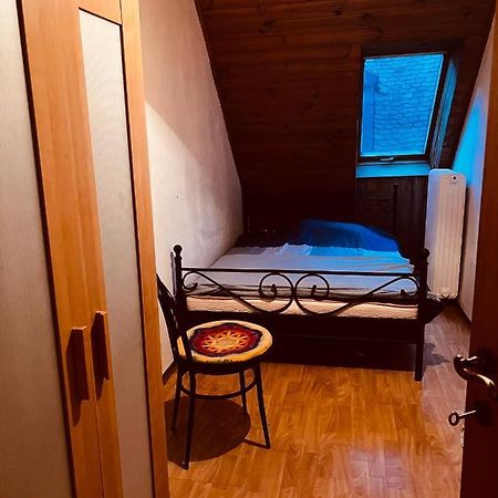 Private Room In Innerstadt 格拉茨 外观 照片